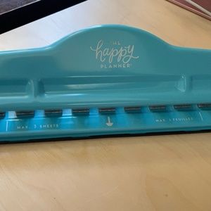 Happy Planner Paper Punch- classic size